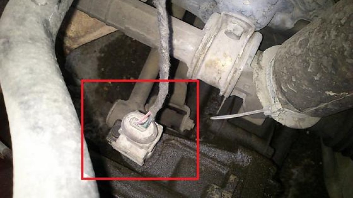 چگونه خرابی سنسور سرعت خودرو را بدون دیاگ تشخیص دهیم؟