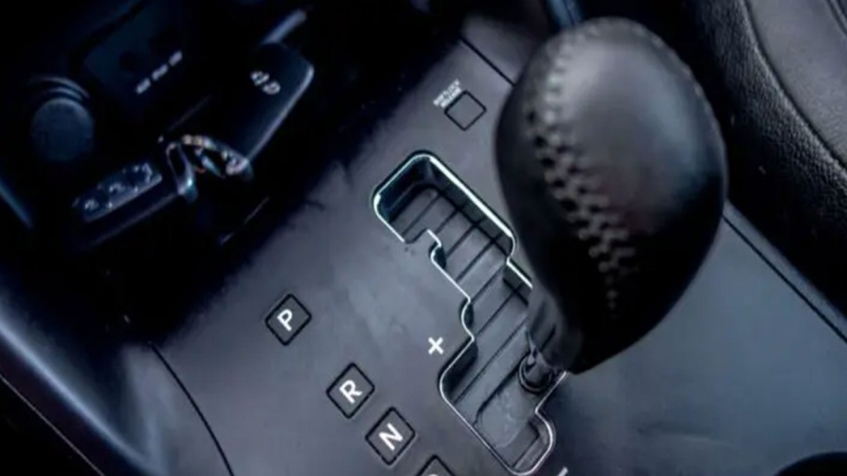 سیستم تعویض دنده تیپ‌ ترونیک چیست و چگونه عمل می‌کند؟