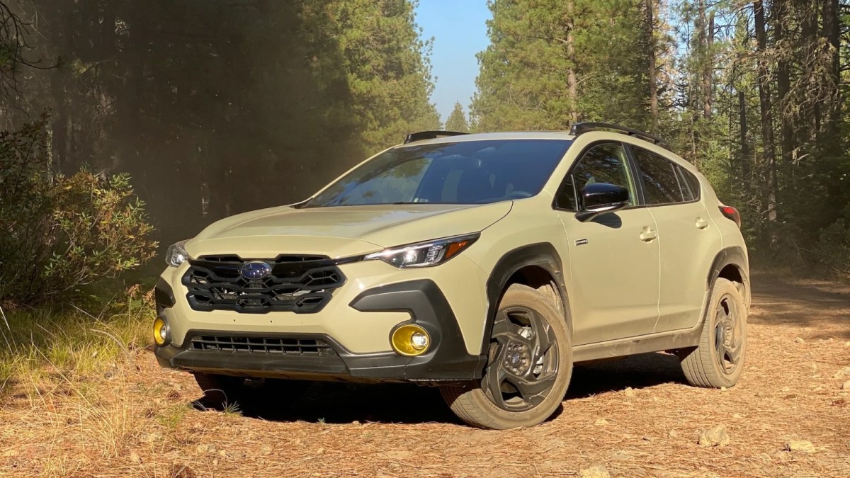 سوبارو Crosstrek Hybrid 2026 معرفی شد؛ آفرود هیبریدی با روح اسپرت ژاپنی