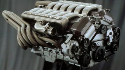 منیفولد دود متغیر چگونه گشتاور موتور را در دور های مختلف افزایش می‌ دهد؟