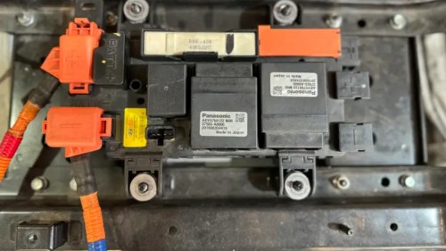 رله هوشمند چیست و چرا باتری خودرو خالی می‌شود؟